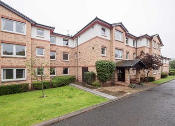 2 Bedrooms Flat to rent in Queens Court, Craigleith EH4