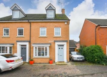 Thumbnail 3 bed town house for sale in Fennel Drive, Red Lodge, Bury St. Edmunds