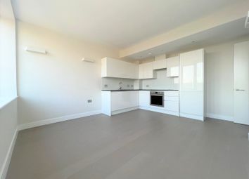 Thumbnail 2 bedroom flat for sale in Overbridge Square, Newbury
