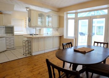 2 Bedroom Semi-detached house for rent