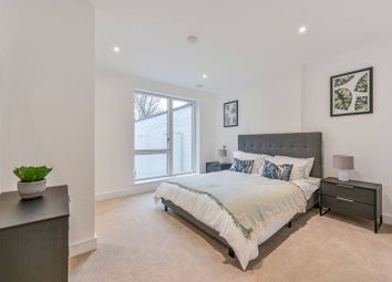 Thumbnail 2 bedroom flat for sale in The Residence, Clapham North