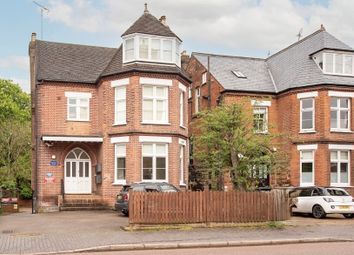 Thumbnail Flat to rent in Beaconsfield Road, St. Albans, Hertfordshire