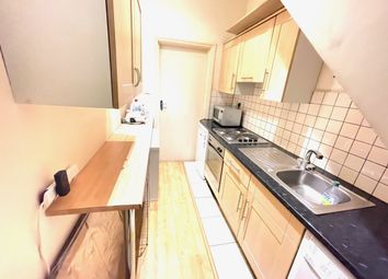 Thumbnail Flat to rent in High Street, London