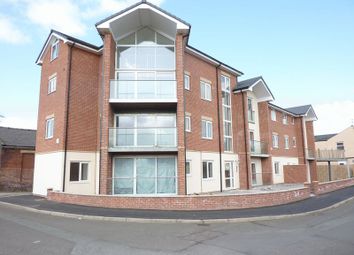 2 Bedrooms Flat to rent in Carisbrooke Apartments, Sandford Street, Radcliffe M26