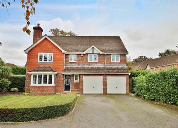 Thumbnail 5 bed detached house for sale in Courtenay Close, Titchfield Park, Fareham