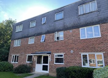 Thumbnail 2 bed flat to rent in Charminster Close, Swindon