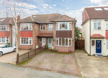 4 Bedrooms Semi-detached house for sale in Cottimore Avenue, Walton-On-Thames KT12