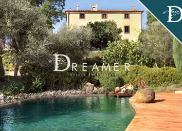 Thumbnail 10 bed villa for sale in Via Montepulciano, Montepulciano, Toscana