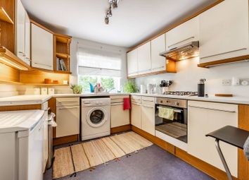 Thumbnail 1 bedroom flat to rent in Avenue Park Road, Tulse Hill, London
