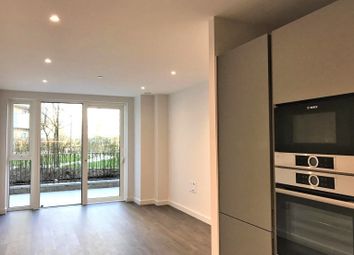 Thumbnail Flat to rent in Newnton Close, Woodberry Down, Finsbury