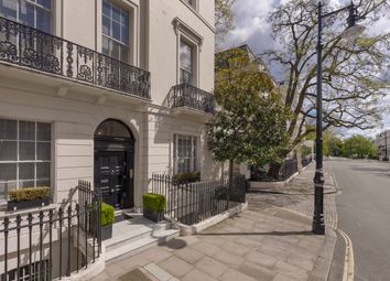 Thumbnail Town house for sale in Wilton Crescent, London