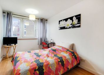 Thumbnail 2 bed flat to rent in Gambier House, Old Street, London