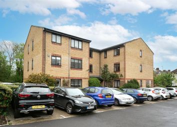Thumbnail Flat to rent in Chiswell Court, Sandown Road, Watford, Hertfordshire