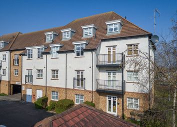 Thumbnail 2 bed flat for sale in Bowyer Drive, Letchworth Garden City