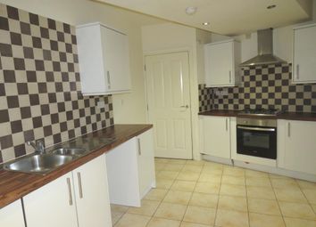 Find 4 Bedroom Houses To Rent In Halifax Zoopla