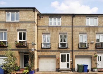 Thumbnail Property for sale in Cookham Crescent, London