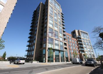 Thumbnail Flat for sale in Cherry Orchard Road, Croydon