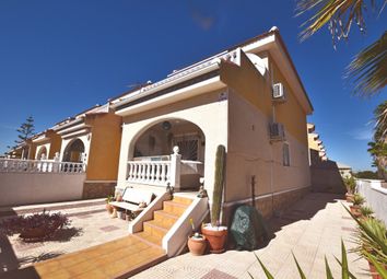 Thumbnail 4 bed end terrace house for sale in Valencia, Spain
