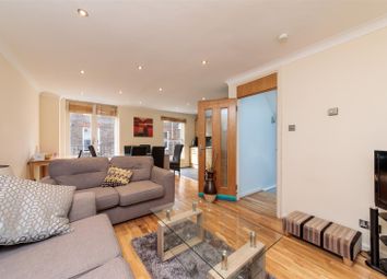 Thumbnail Property for sale in Elgin Mews North, Maida Vale, London