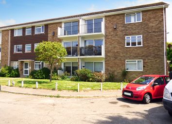 2 Bedrooms Flat for sale in Harsfold Close, Rustington, Littlehampton BN16