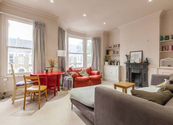 3 Bedrooms Flat for sale in Leander Road, Brixton Hill, London SW2
