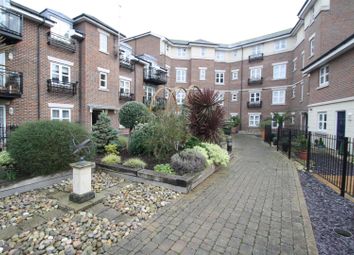 Thumbnail 2 bed maisonette to rent in The Broadway, Southend-On-Sea