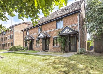 2 bed maisonette for sale in Tintagel Way, Woking GU22