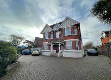 Thumbnail Flat to rent in Bedfordwell Road, Eastbourne