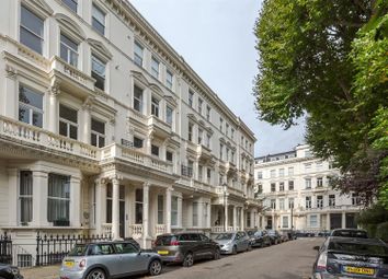 Thumbnail 2 bed flat for sale in Earl's Court Square, London