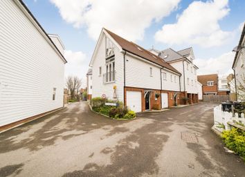 3 Bedroom End terrace house for sale