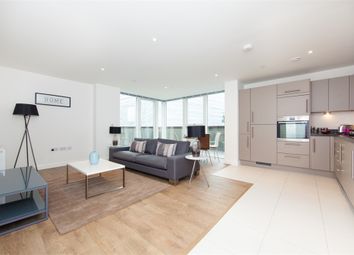 2 Bedrooms Flat for sale in 17 Bessemer Place, Greenwich, London SE10