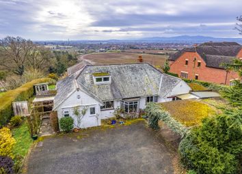 Worcester - 5 bed detached house for sale