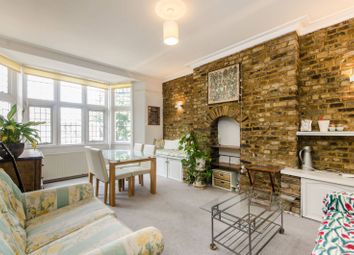 2 Bedrooms Flat for sale in Drayton Gardens, Chelsea SW10