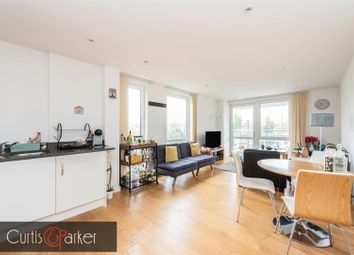 Thumbnail Flat for sale in Lighterage Court, Kew Reach