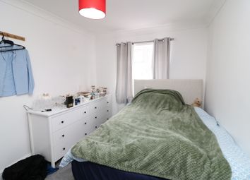 Thumbnail Room to rent in Beeches Road, London