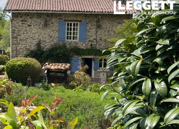 Thumbnail 6 bed villa for sale in Oradour-Sur-Vayres, Haute-Vienne, Nouvelle-Aquitaine