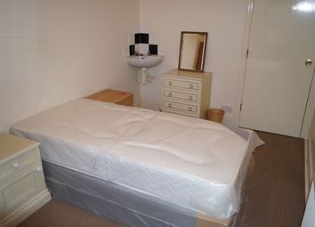 Thumbnail Room to rent in Wimborne Road, Bournemouth