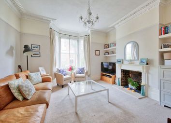 1 Bedrooms Flat to rent in East Hill, Wandsworth SW18