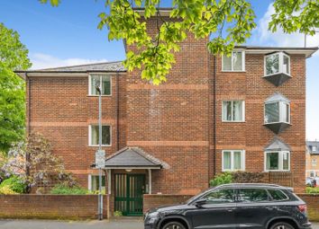Thumbnail Flat to rent in St. Marks Road, Windsor