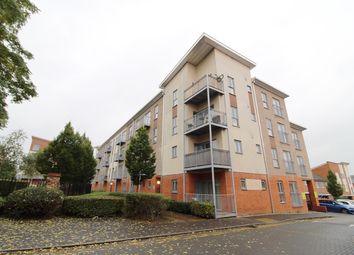 Thumbnail 2 bed flat to rent in Ashdown House, Reading