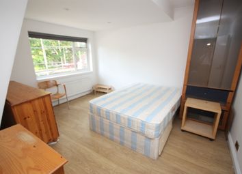 1 Bedrooms End terrace house to rent in Du Cane Road, London W12