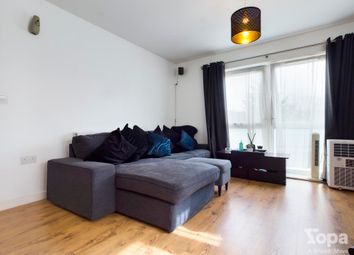 Thumbnail Flat to rent in Central Road, Dartford