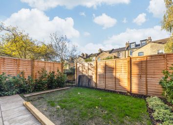 3 bed flat for sale in Evering Road, London E5
