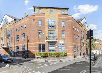 Thumbnail 1 bed flat for sale in Chilton Street, London