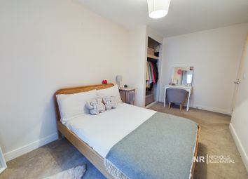 Thumbnail 1 bed flat to rent in Cannons Wharf, Tonbridge, Kent.