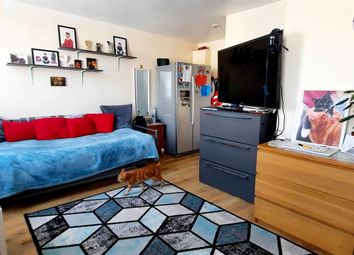 Thumbnail Flat to rent in Great Western Road, Maida Hill, London