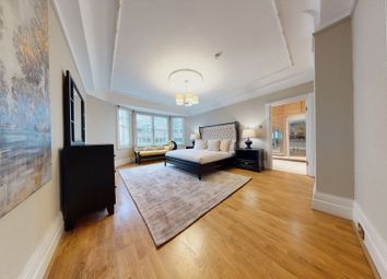 Thumbnail 4 bedroom flat to rent in Park Road, St Johns Wood