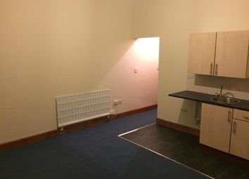 Thumbnail 1 bed flat to rent in Denzil Avenue, Southampton