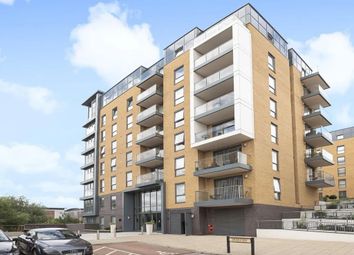 Thumbnail 2 bed flat for sale in Kennet Island, Reading