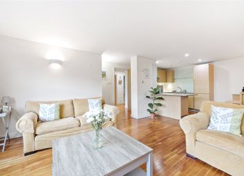 Thumbnail Flat for sale in Britton St, Clerkenwell